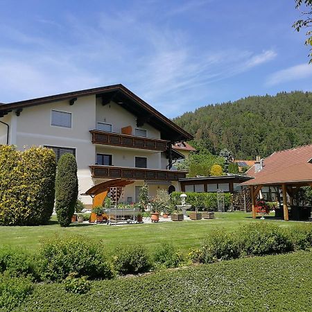 Ferienwohnungen Oranhof Velden am Wörthersee Exterior photo